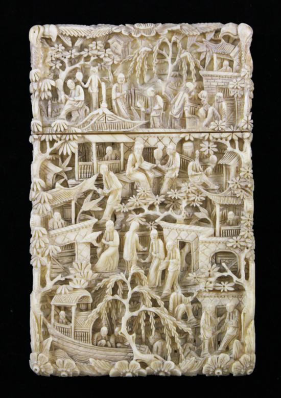 A Chinese ivory card case mid 19th 172d00