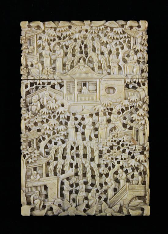 A Chinese ivory card case mid 19th 172d01