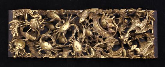 A Chinese carved and gilded wood 172d0f