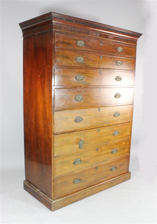 A George III mahogany tall chest 172d6d