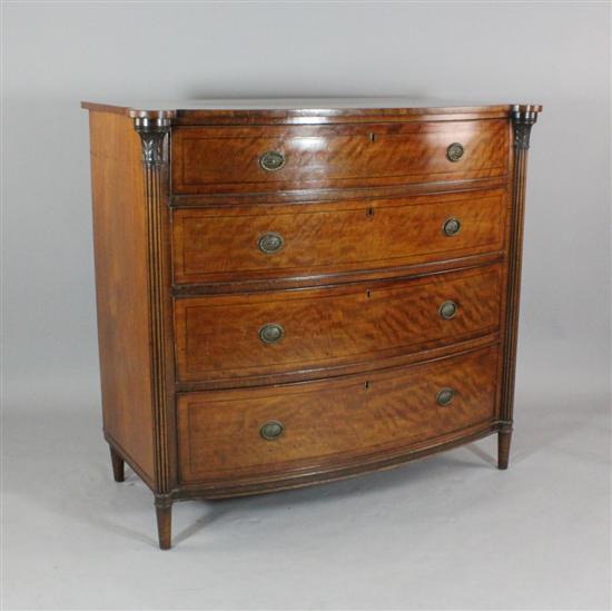 A Regency mahogany bow front chest 172d89