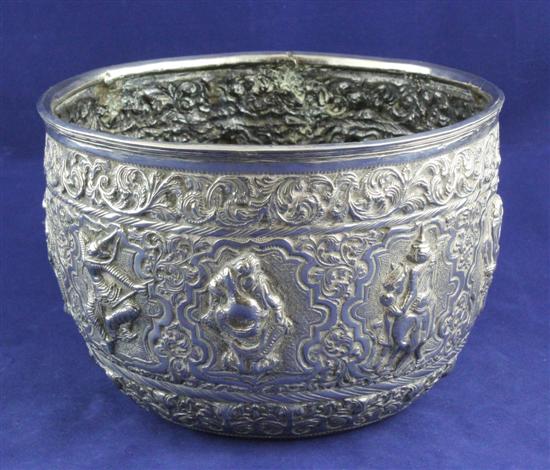 A 19th century Burmese silver jardinere 172e5b