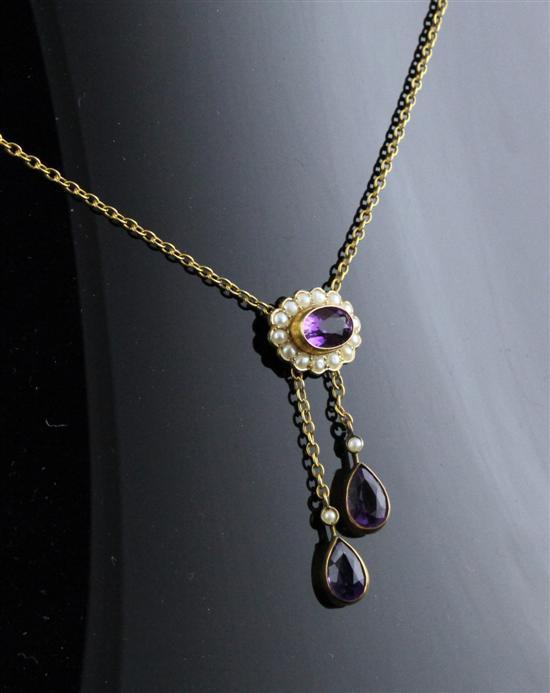 An Edwardian 9ct gold amethyst 172ef0