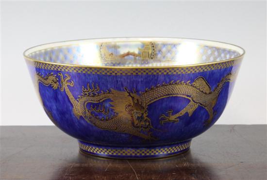 A Wedgwood lustre dragon bowl 173071