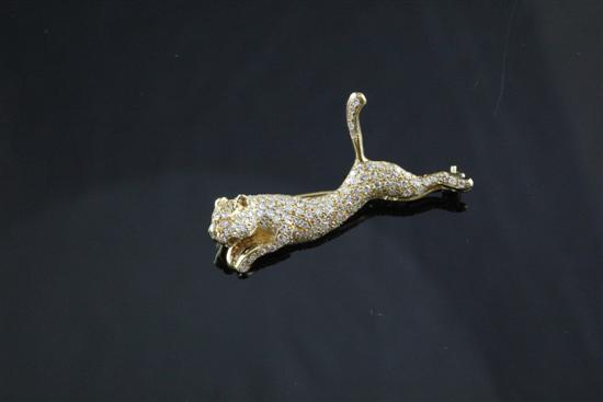 A diamond set gold panther brooch 170be4