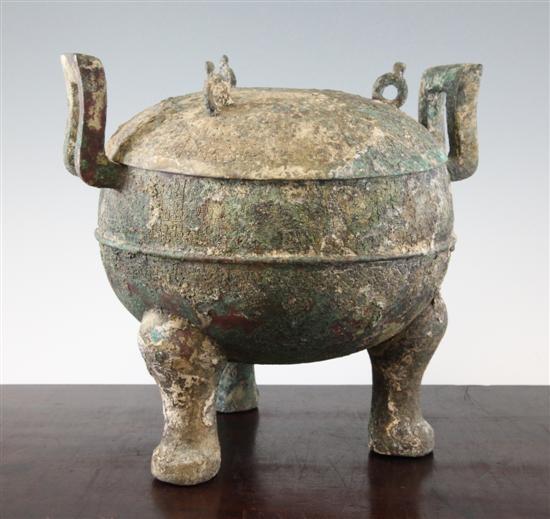 A large Chinese archaic bronze 170dd3
