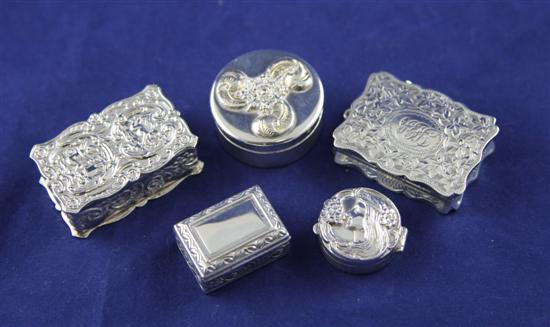 A late Victorian silver snuff box 170ef3