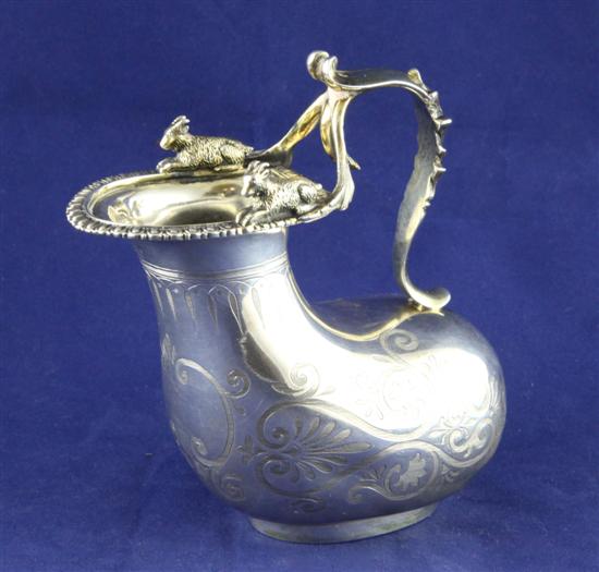 A Victorian silver cream jug of 170efb