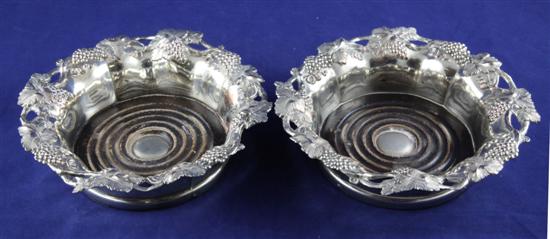 A pair of Victorian silver plated 170f25