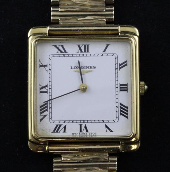 A gentleman s 1970 s 9ct gold Longines 170f35