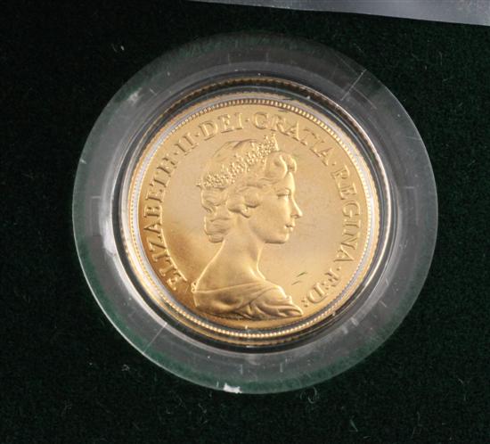 A 1980 gold proof sovereign in case