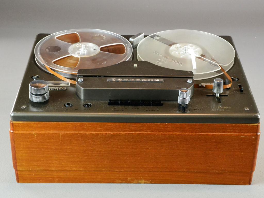 Reel-to-Reel Tape Recorder - TandberoMid-century