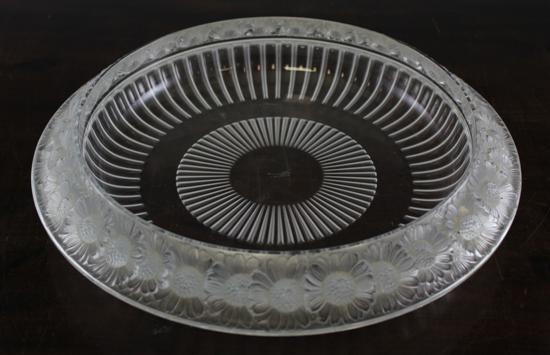 A Lalique Marguerites glass bowl
