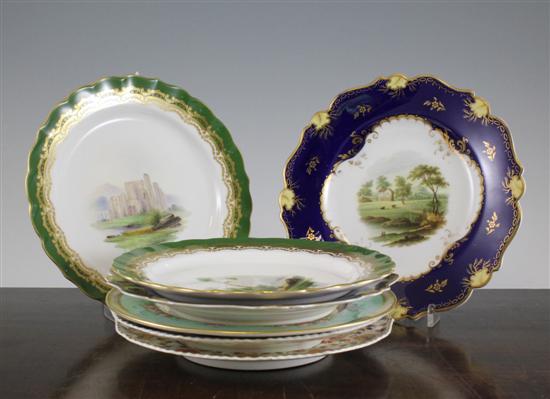 A pair of Royal Worcester plates 17126f