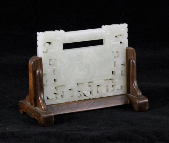 A Chinese pale celadon jade rectangular 1712cd