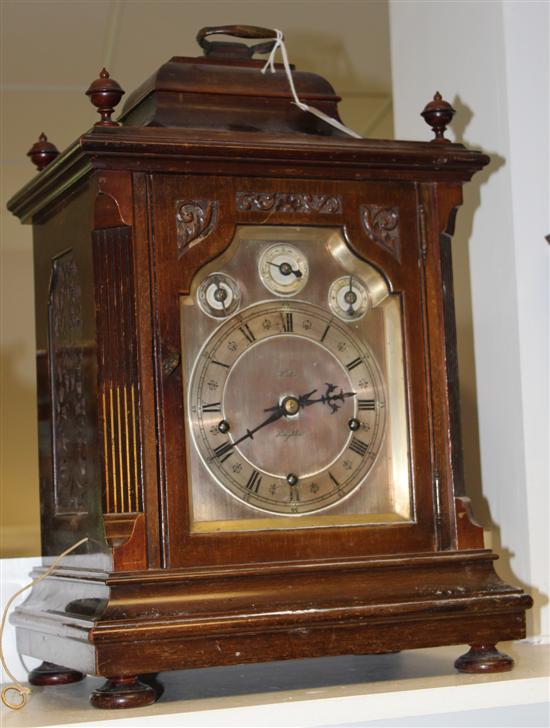 A George V walnut hour repeating 1712e9