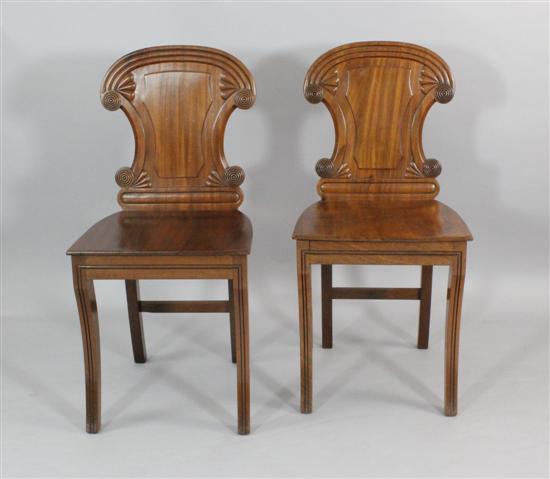 A pair of Regency mahogany hall 17133d