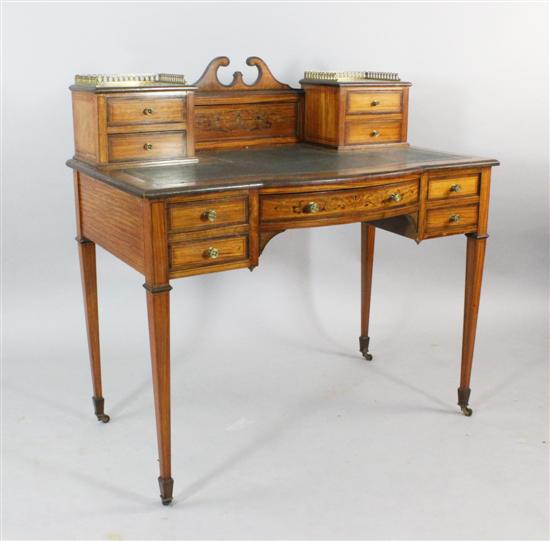 An Edwardian Maple Co marquetry 17137c