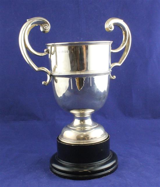 A George V silver two handled trophy 17141e