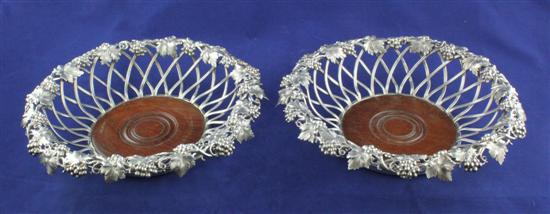 A good pair of Victorian silver 17142a