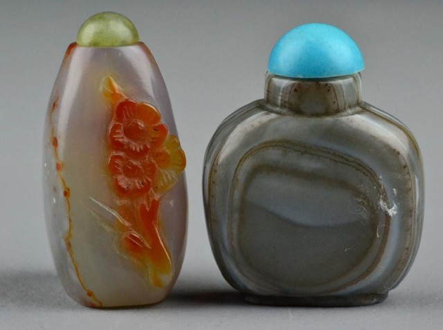  2 Chinese Carved Agate Snuff 1715be