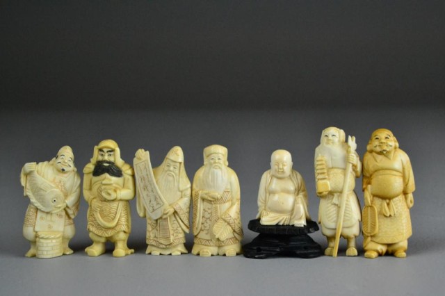 (7) Chinese And Japanese Carved Ivory