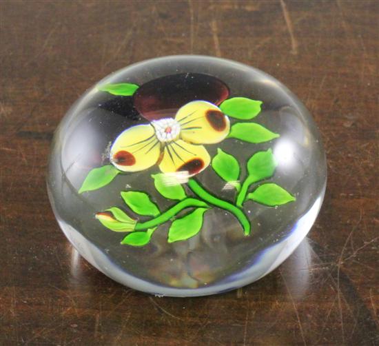 A Baccarat glass 'pansy' paperweight