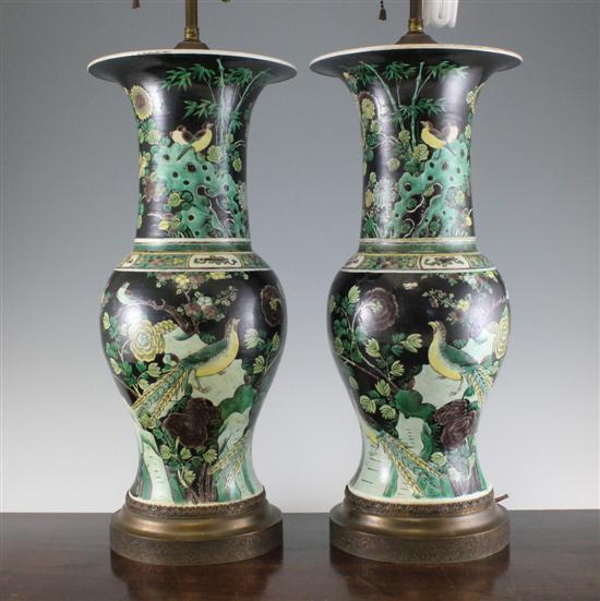 A pair of Chinese susancai glazed 1717e1