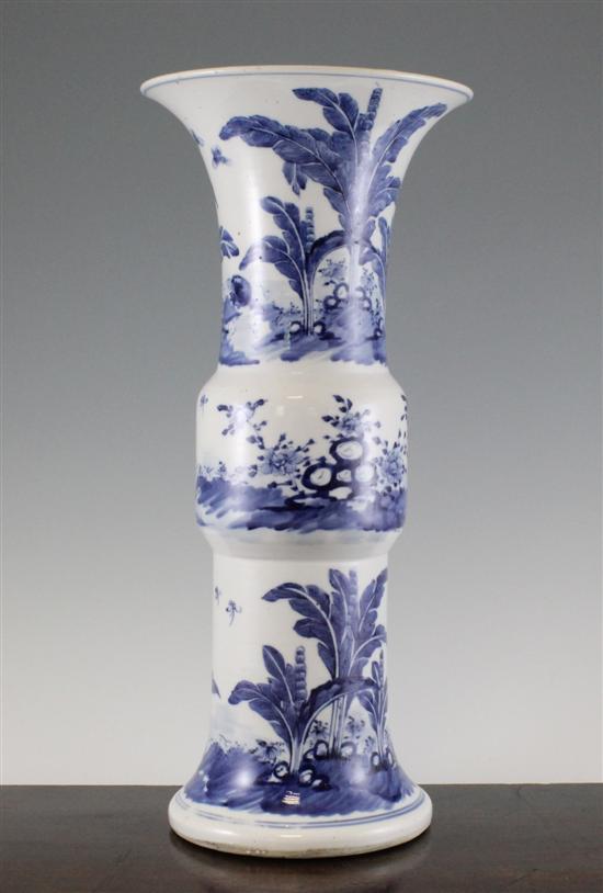 A Chinese blue and white beaker 1717eb