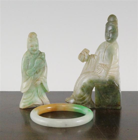 Three Chinese jadeite items comprising 171808