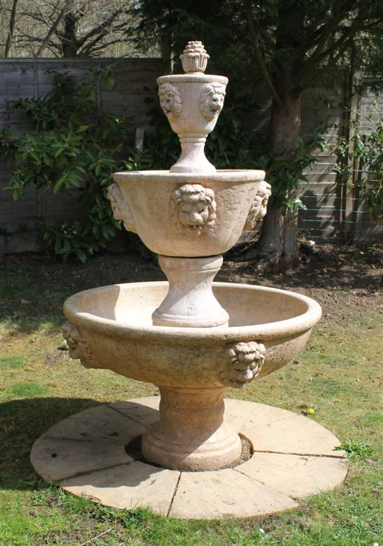 A simulated marble three tier garden 17185b