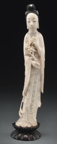 Chinese carved ivory figure International 174176