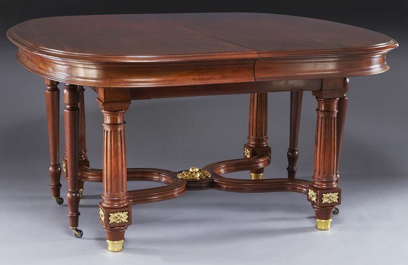 Signed French mahogany extending