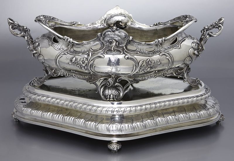 German 800 silver centerpiece on 1742f6