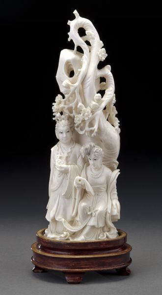 Chinese carved ivory figural group International 1743b0