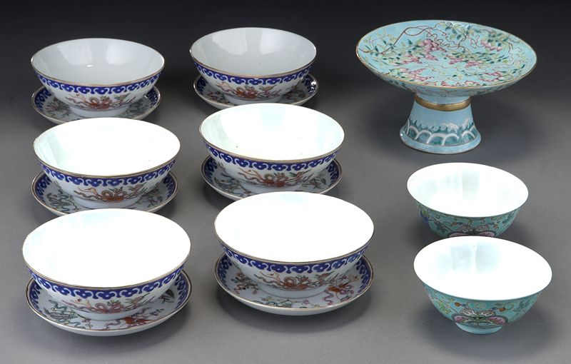 15 Pcs. Chinese porcelain ware including:(6)