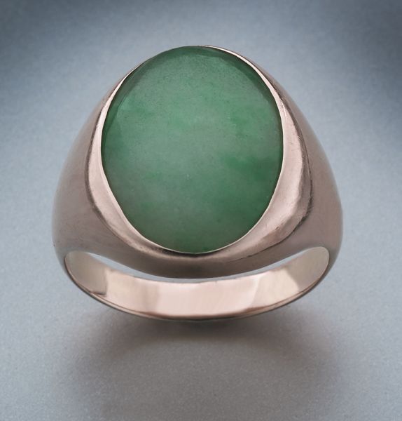 Chinese 18K gold and jadeite ring 17442e