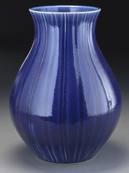 Chinese Qing peacock blue Zun vase.14.5''H