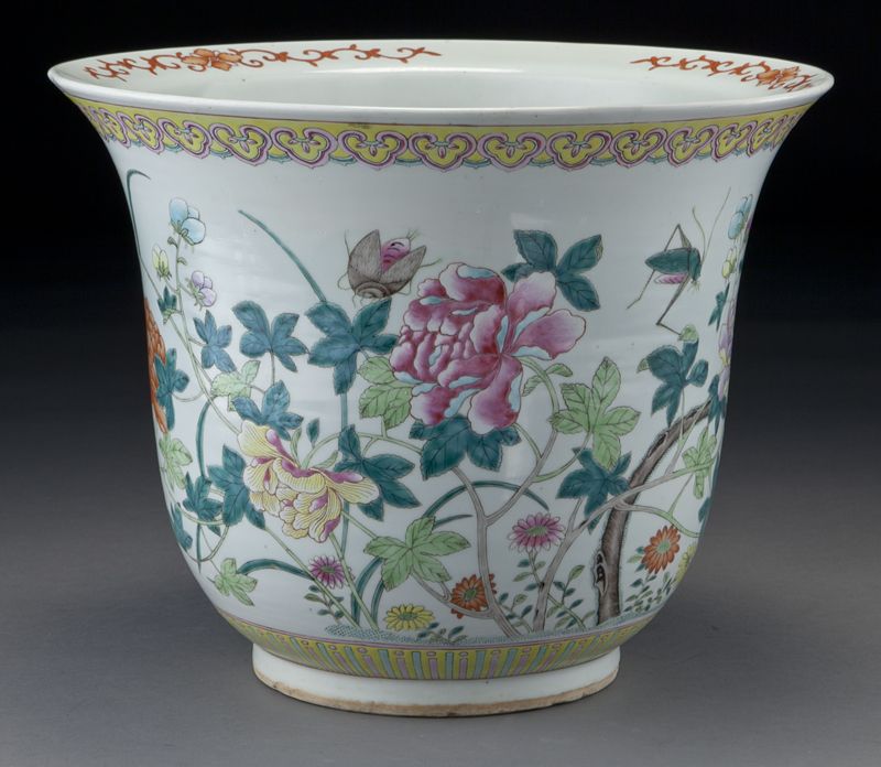 Chinese Republic famille rose porcelain