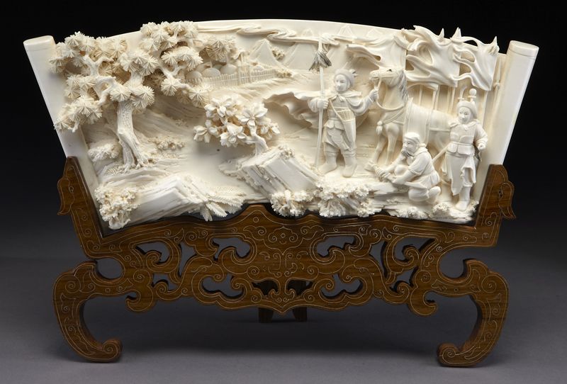 Chinese carved ivory table screen International 174545