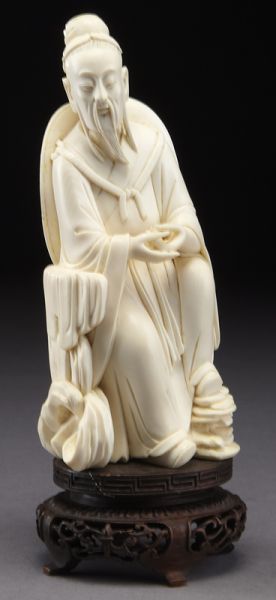 Chinese Qing carved ivory immortal 17458b