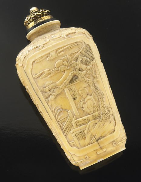 Chinese Qing carved ivory snuff 17459d