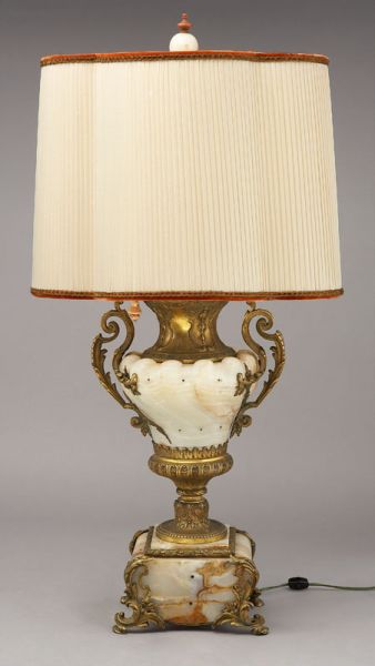 French cream onyx and ormolu mounted 1745d9
