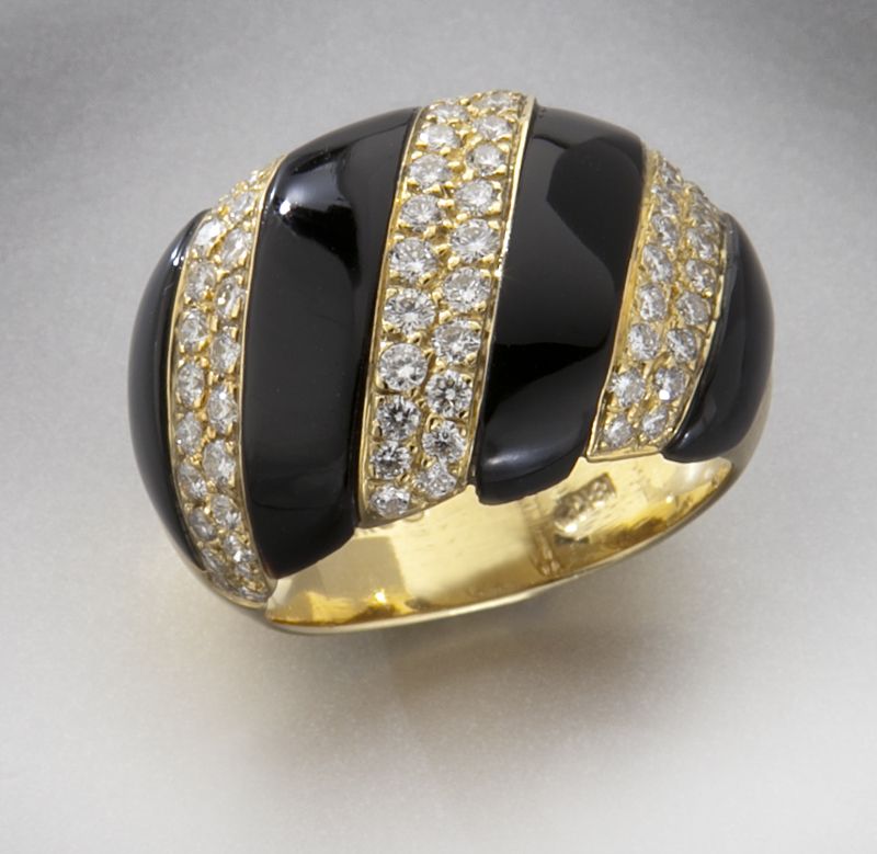 18K gold diamond and black onyx