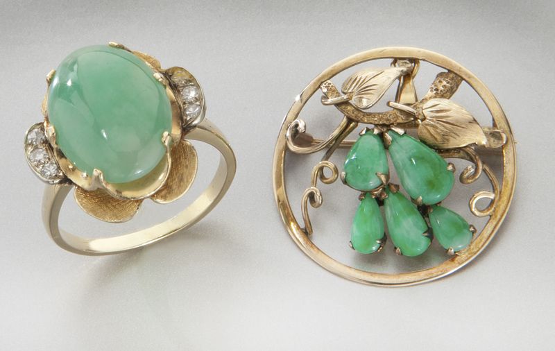 2 Pcs 14K gold and jade jewelry 174640