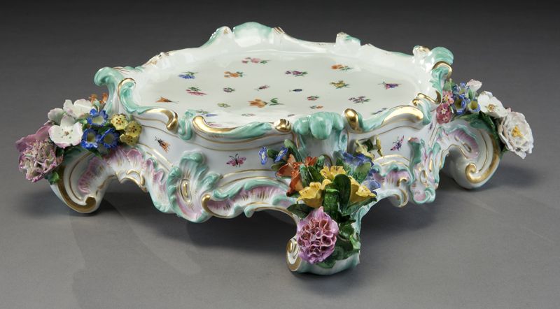 Meissen porcelain plateauwith gilt 17470f