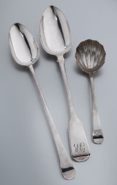  3 Georgian sterling silver serving 17471c