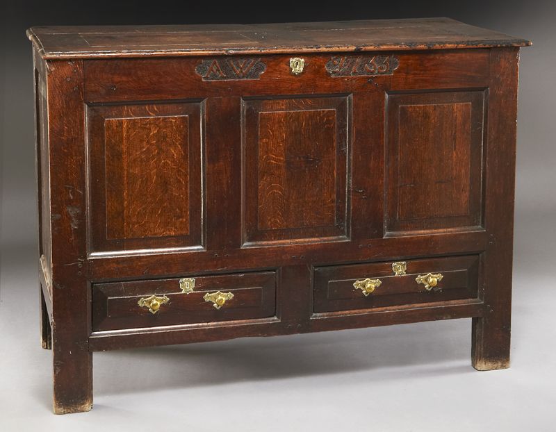 Large English paneled oak cofferof 17475a