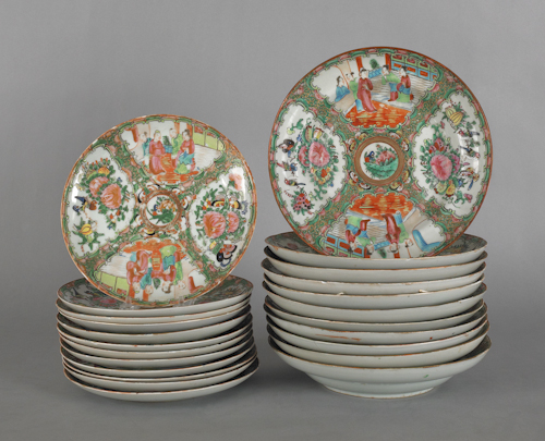 Twenty-three Chinese export porcelain