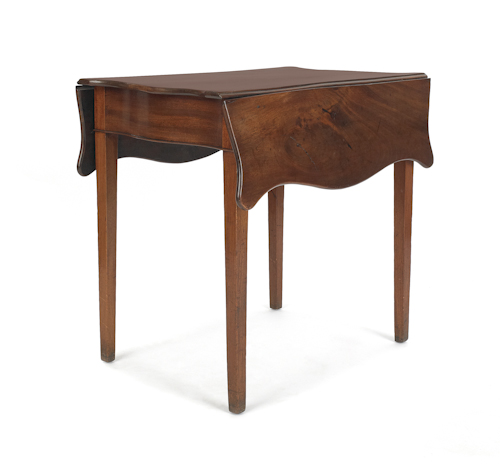 Chippendale mahogany Pembroke table 174842